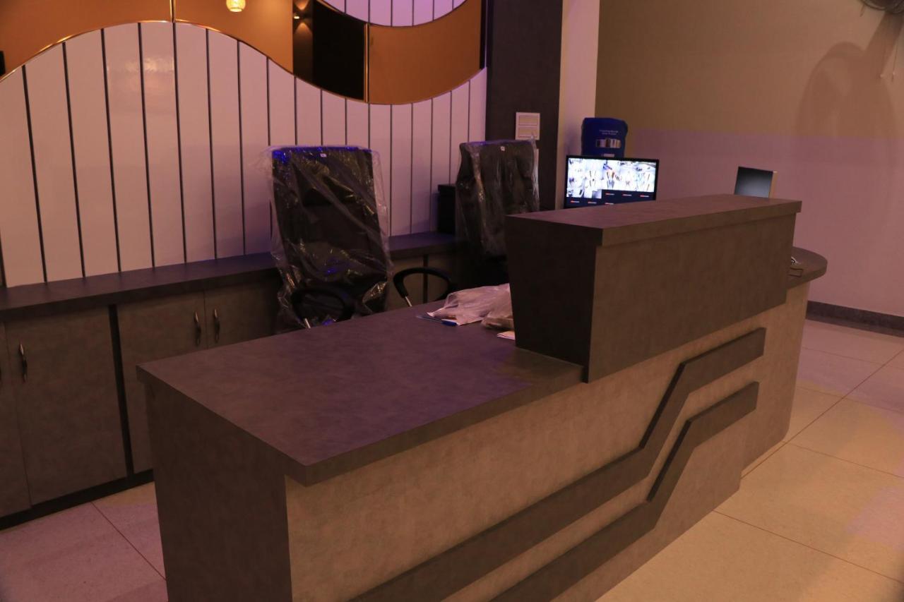 Hotel Viraj Residency Bhuj Luaran gambar
